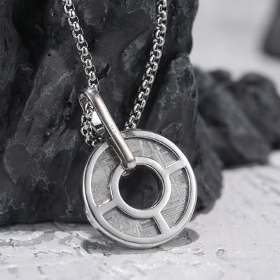 本物の鉄の隕石925 ステルリング銀の吊飾ネックレス