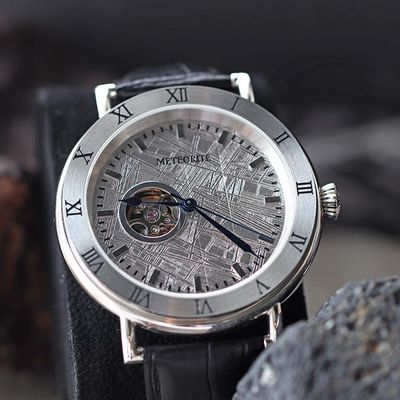 時を超えた地球外隕石ダイヤル時計 45mm オートマティック革時計